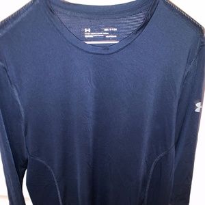 Spandex skin tight 3/4 length sleeves under armour workout shirt